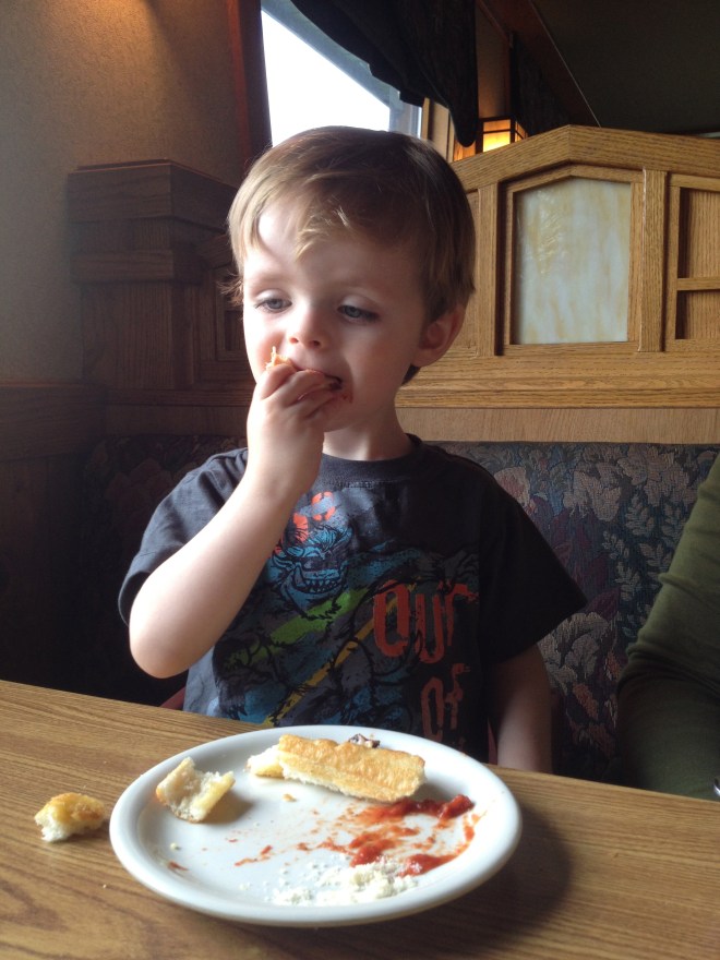 Saaaaay... this is tasty pizza.